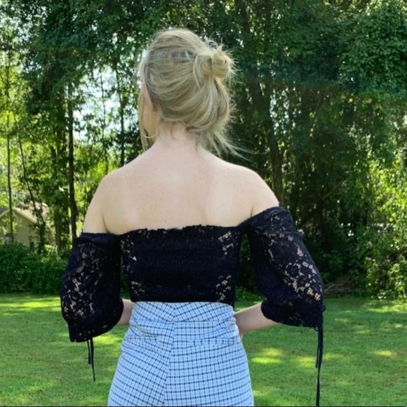 ZARA NWT Sz M Feminine Lace Crop Top - Picture 4 of 13